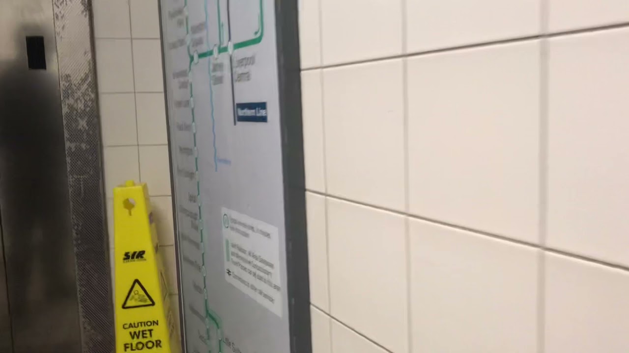 The only generic lift that is actually good! Stannah Lift At Liverpool Lime Street Station,