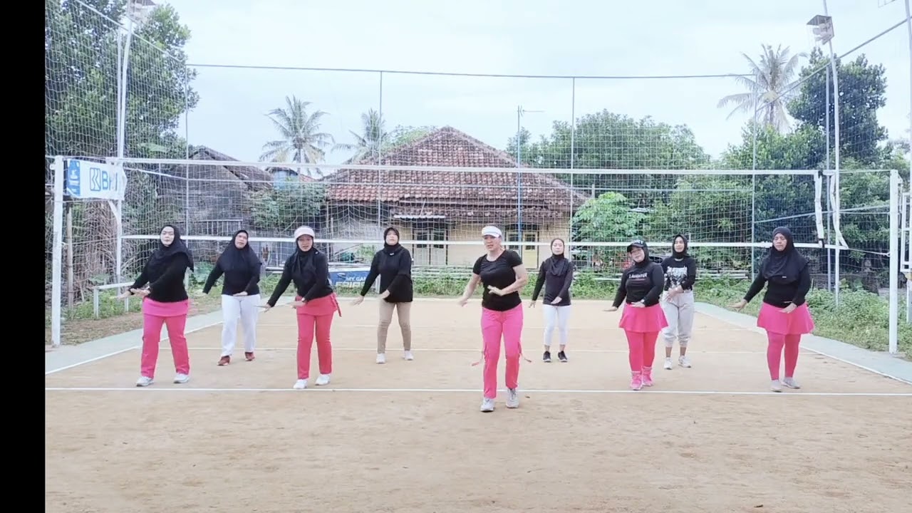TABOLA BALE Silet Open Up | Senam Kreasi lagu Timur | koreo Sissy