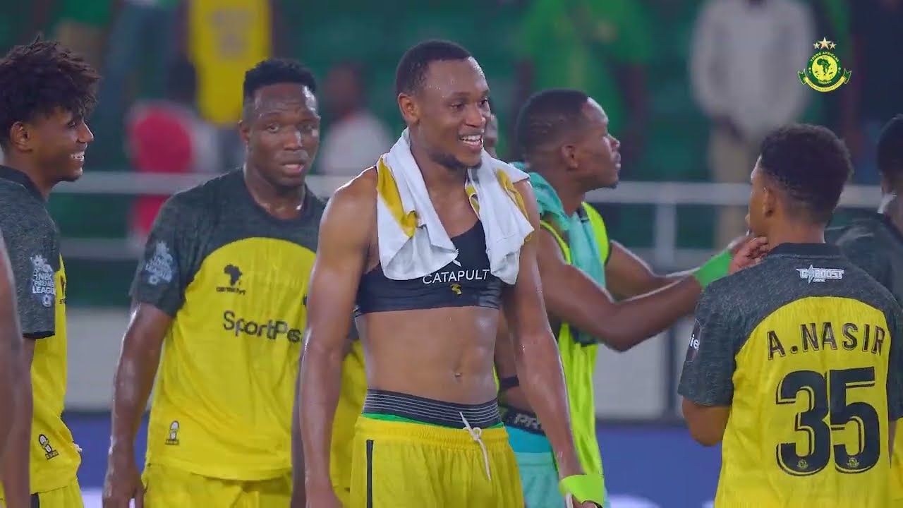 ALICHOKISEMA MENEJA WALTER BAADA YA MECHI DHIDI YA AZAM FC KWA MKAPA