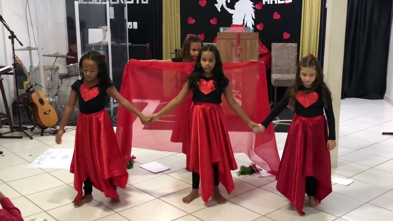 Ministério Dança infantil AdoraRei