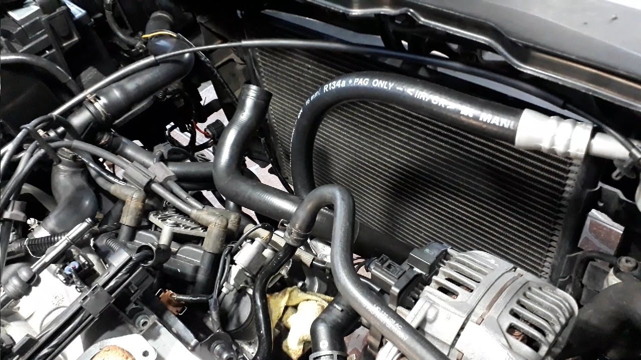 Golf MK4 - É possível retirar o radiador sem retirar a frente do Golf?