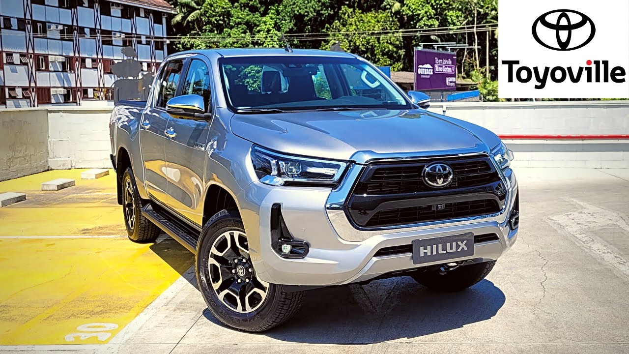 TOYOTA HILUX SRX LIMITED 2023 TURBO DIESEL 4X4 0KM COM ACC E CÂMERA 360 DETALHES DO INTERIOR