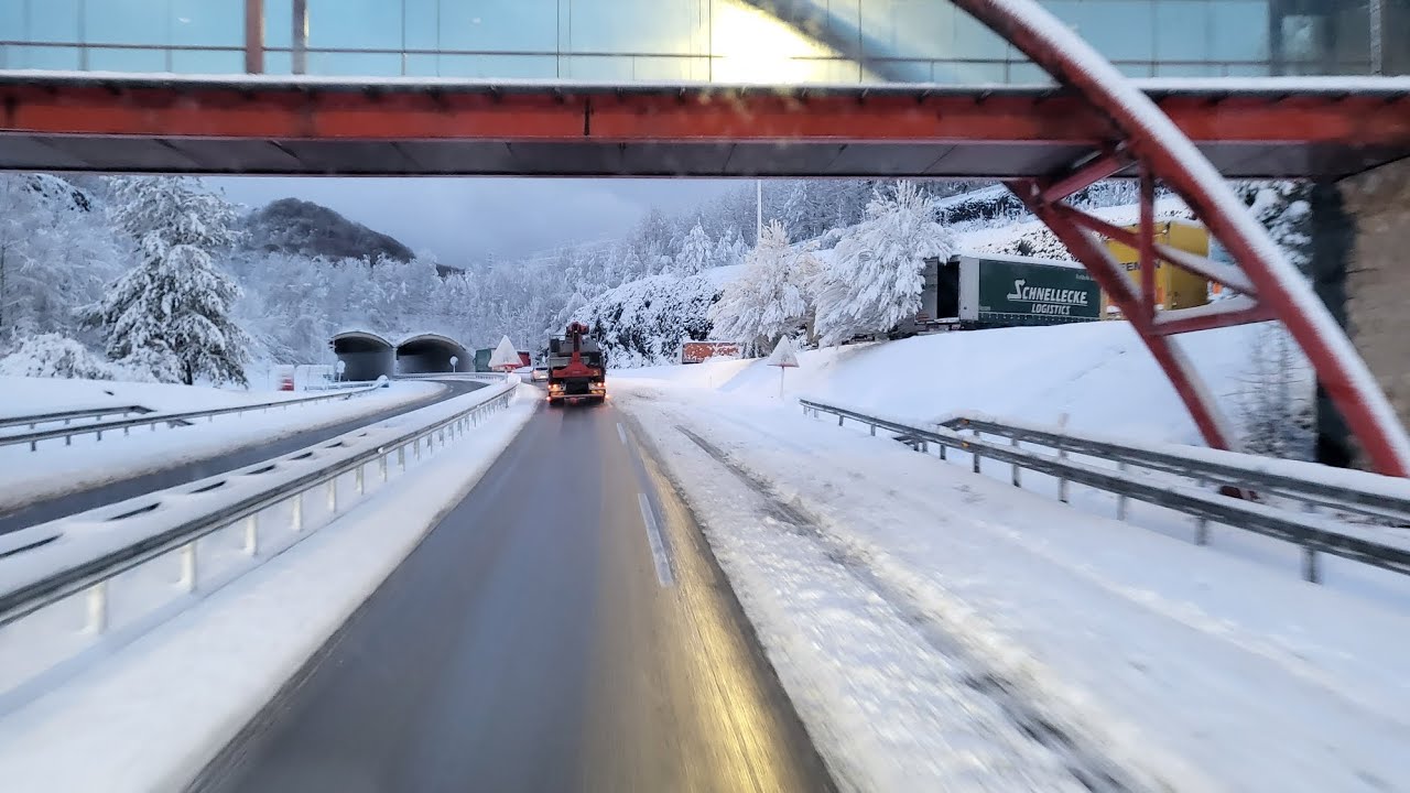 Zima atakuje -  Hiszpania zasypana autostrada A15