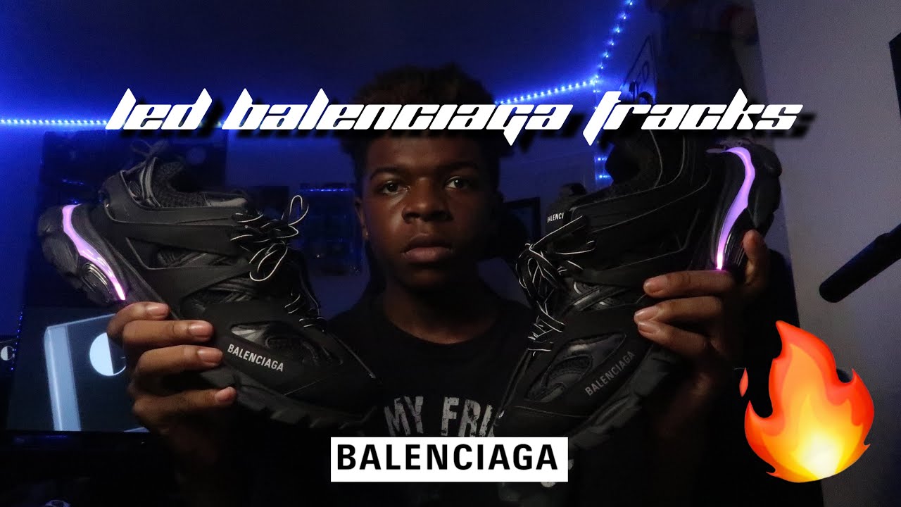 Обзор распаковки Balenciaga Track LED + на ногах