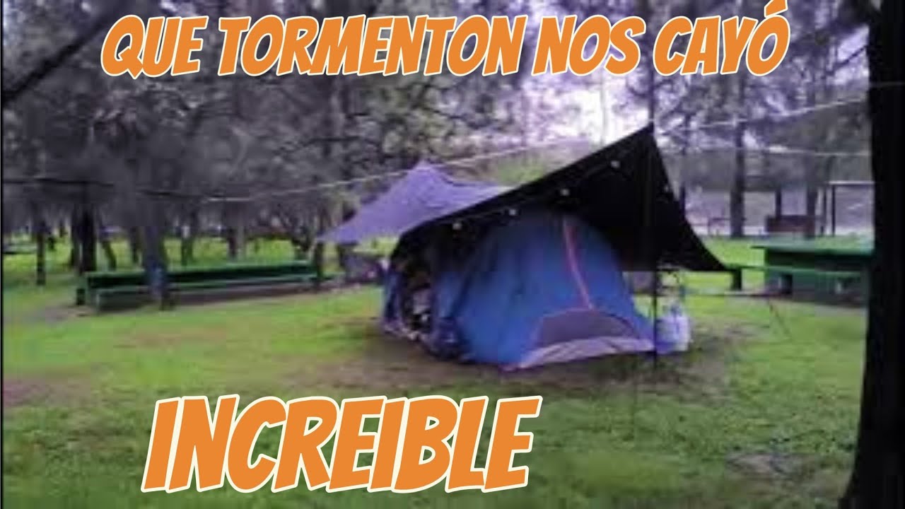 ACAMPANDO BAJO la LLUVIA en el bosque, una gran experiencia.