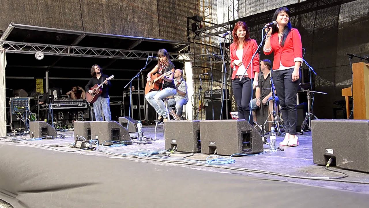 Sima Martausová & KebUp Band - Kone - Colours 2012
