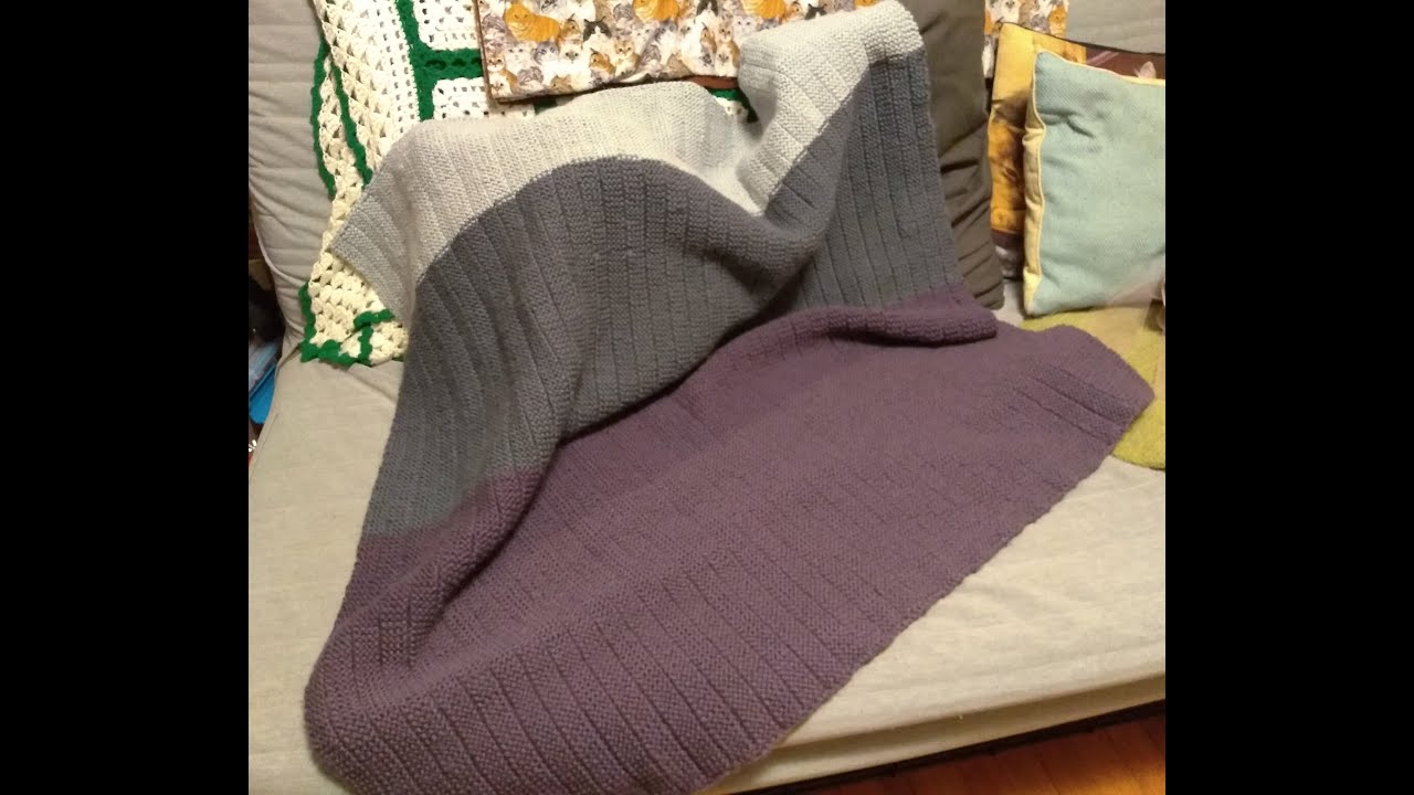 Episode 33: Knit Ahead for the Holidays! Block Party! Final Stage!