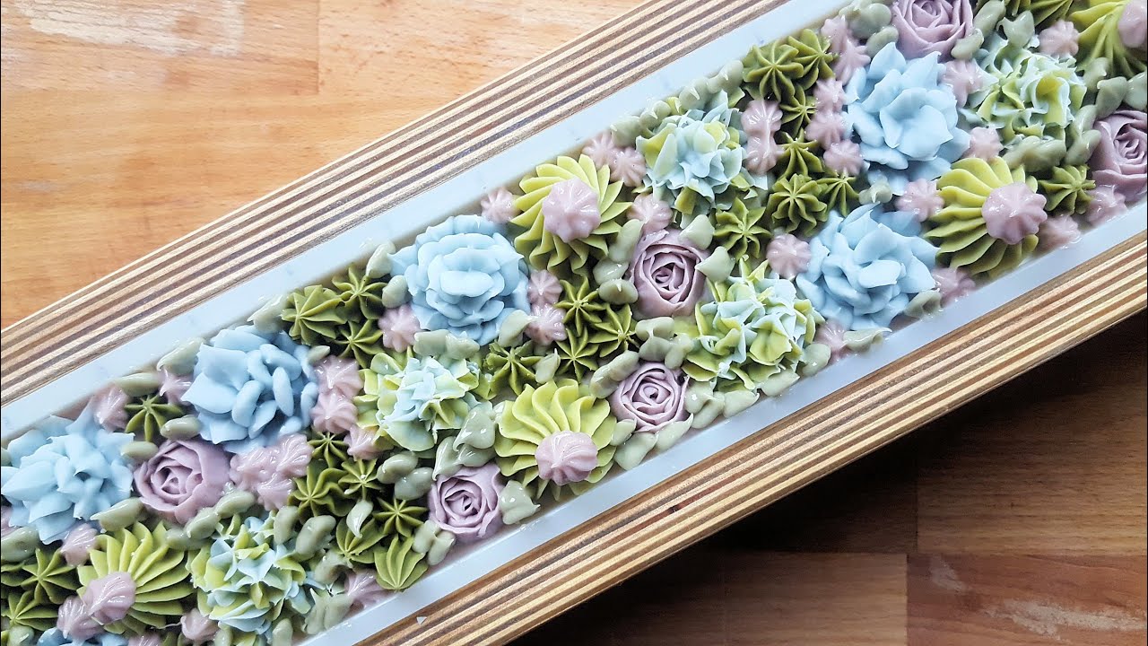 Creating cold process succulent soap with piped cacti coloured naturally with Indigo, Annatto & clay