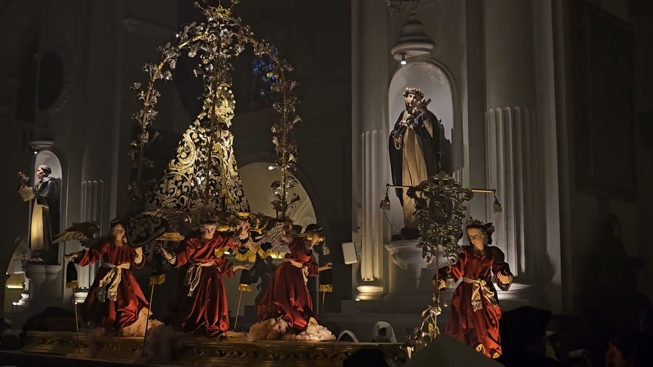 Entrada procesion infantil Virgen de Soledad por 50 aniversario, Santo Domingo 