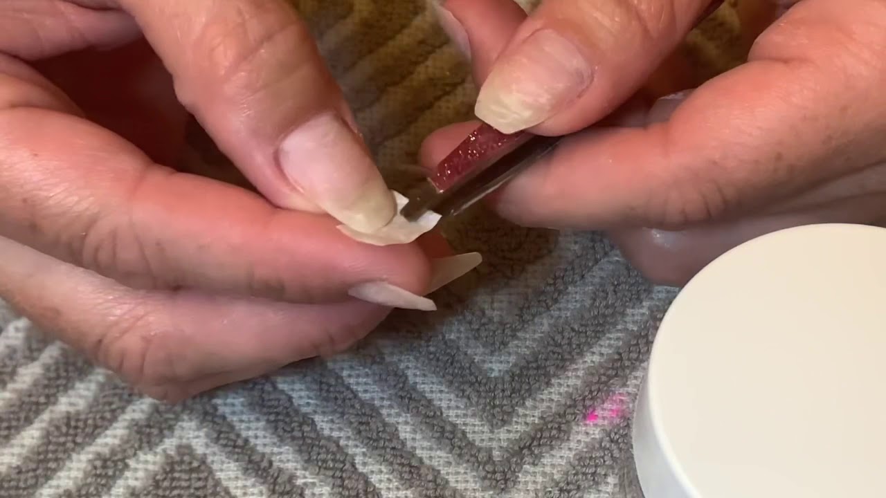 EASY coffee filter tip using nail dip powder!