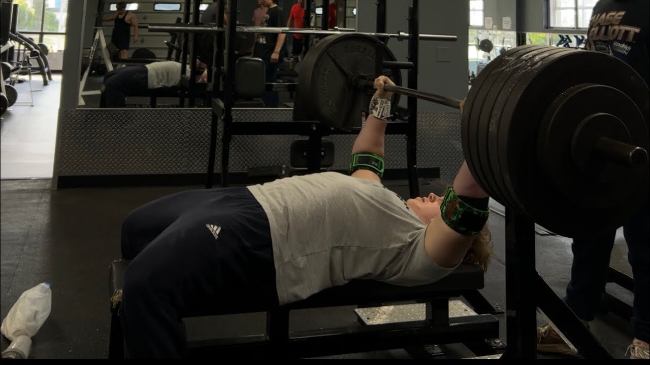 550 BENCH AT 17