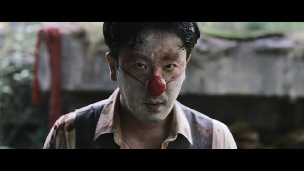 6分钟看懂惊悚片《客人》一个男人屠村的故事
