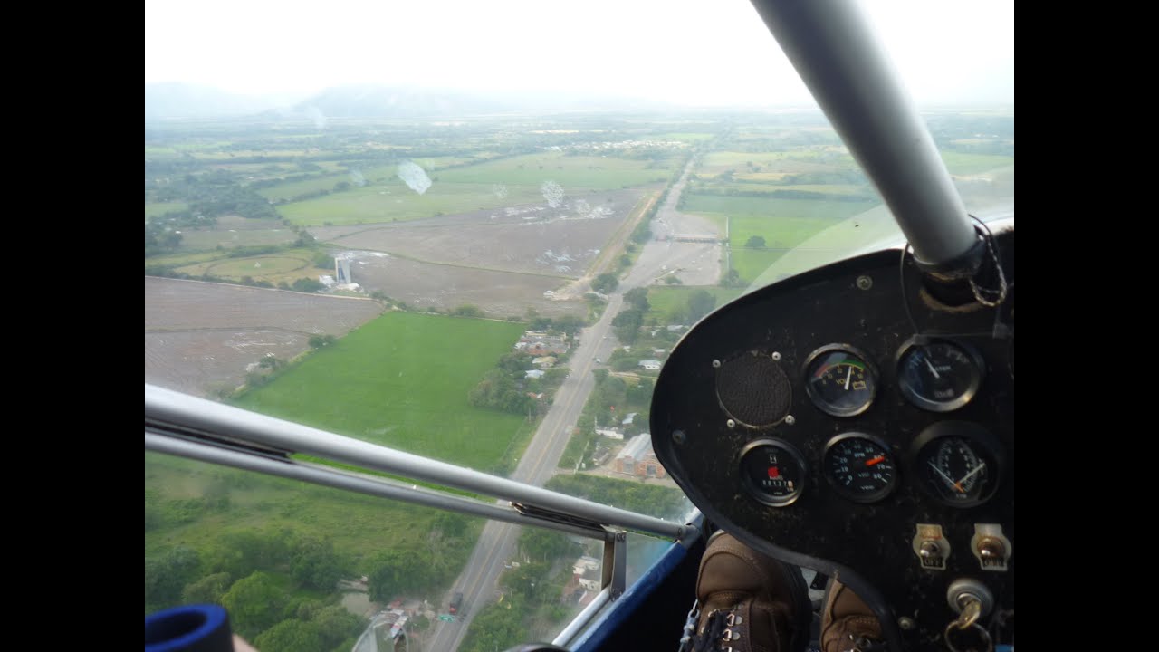 Volando aviones ultralivianos en Colombia