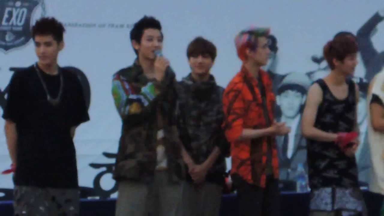 130615 EXO 청량리 Fansign @ Talk Part 1