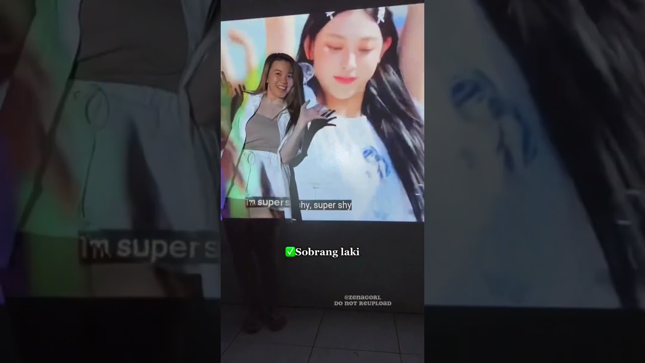 Zera Gorl Finds Eroc Max Projector | Eroc Max Projector