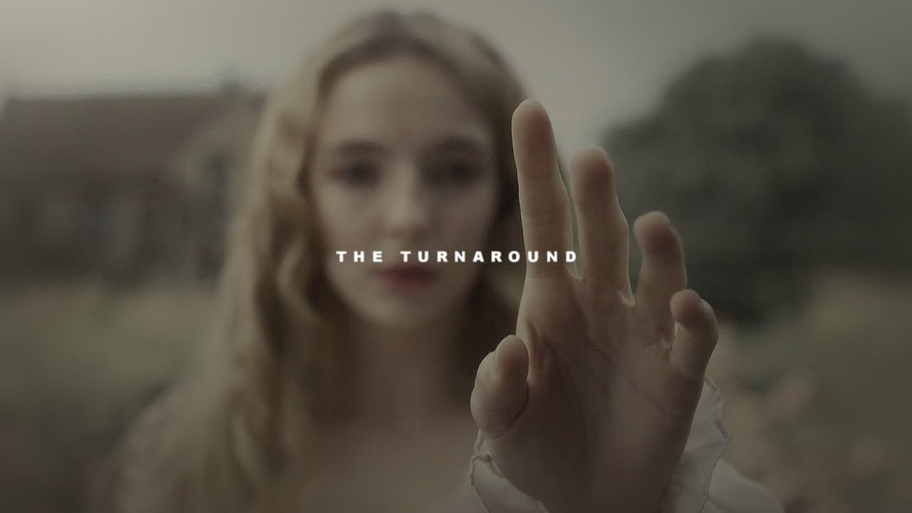 The turnaround. [Katherine & Villanelle]