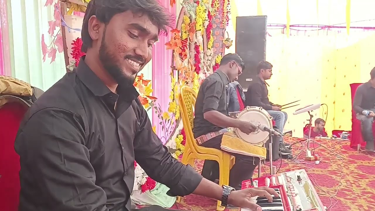 #pavanshingh // basnti byar bahe music intro bhojpuri live show amd music 