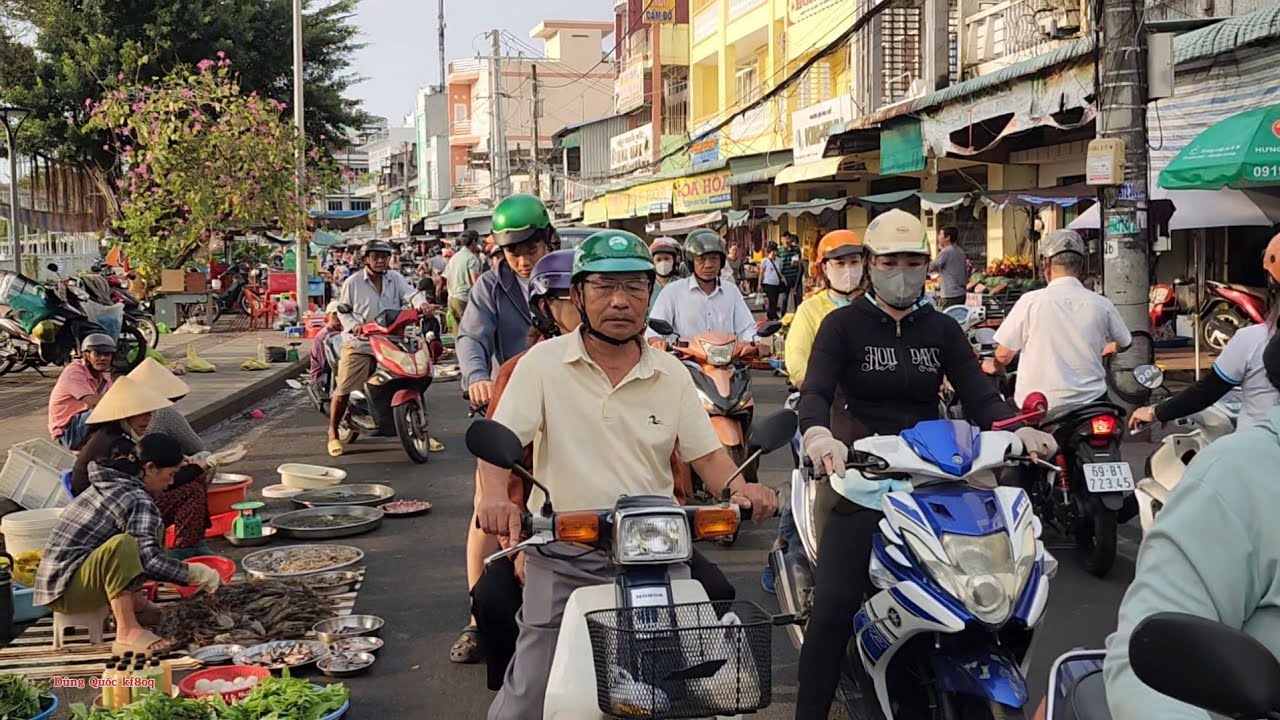 Cà Mau Chợ Tết Bính Ngọ 2026 Quá Đông. P An Xuyên ( P 2 Cũ ) Mua Bán Nhộn Nhịp Vô Cùng. 