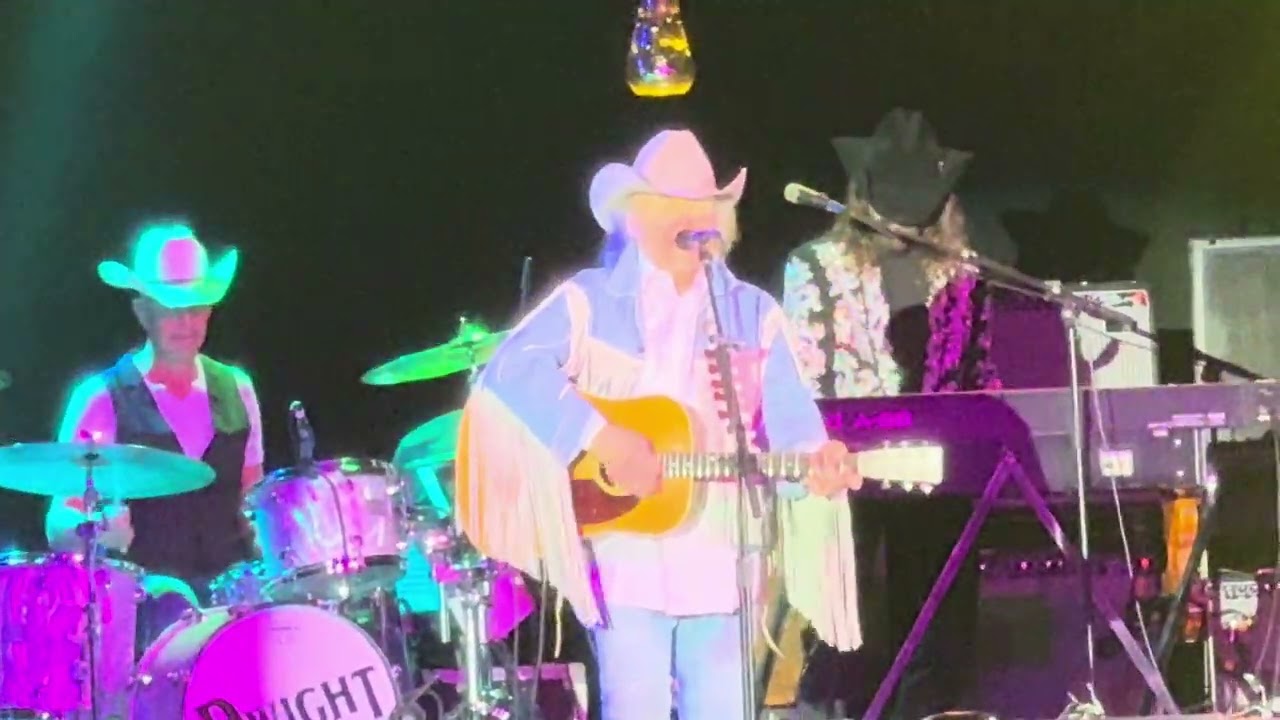 Dwight Yoakam A Thousand Miles From Nowhere/Little Ways Live Mescalero, NM 02/14/26