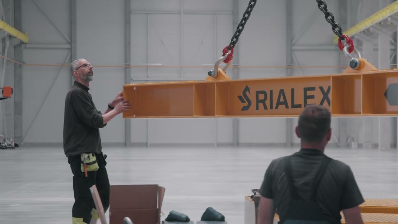 Nowa instalacja #RIALEX – synchroniczne #suwnice w akcji!