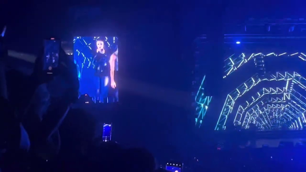 Annalisa - Euforia (Tour “Tutti Nel Vortice Palasport” - Live in Assago 10/04/2024)