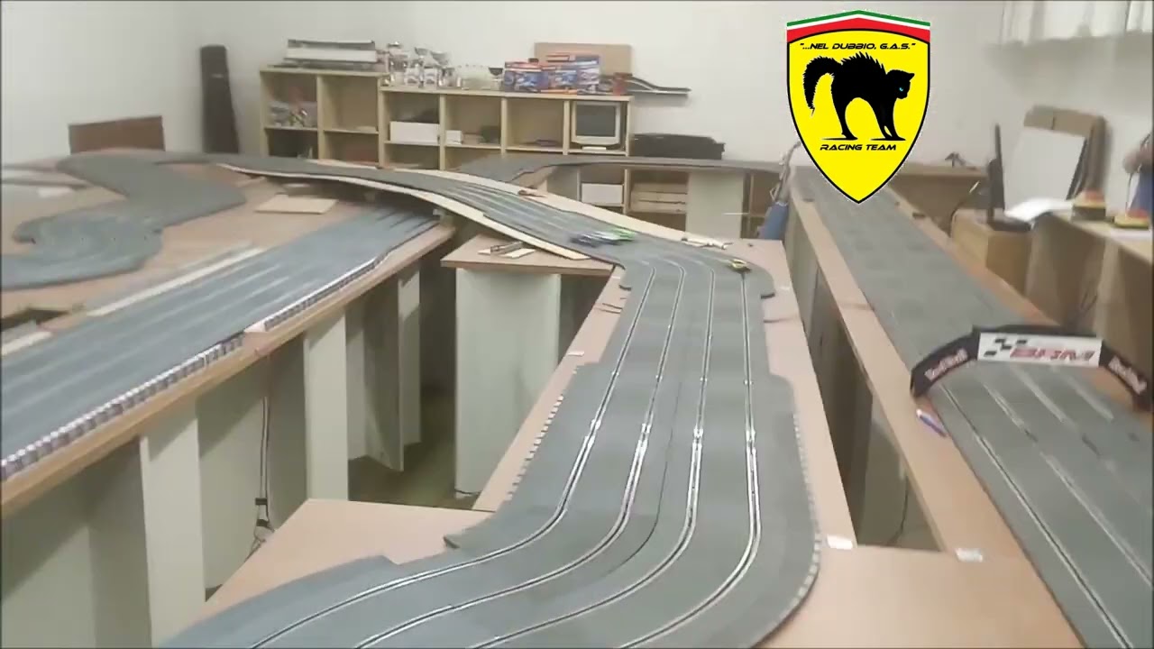 Slotcars... first test laps on Scaleauto Pro-Track Track #2 wip :) quick edit