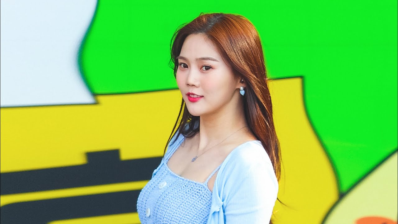 230308 오마이걸 효정 (HyoJung) - Dun Dun Dance (던던 댄스) - 대구대 신입생 환영회 [직캠 / FANCAM] [4K 60p]