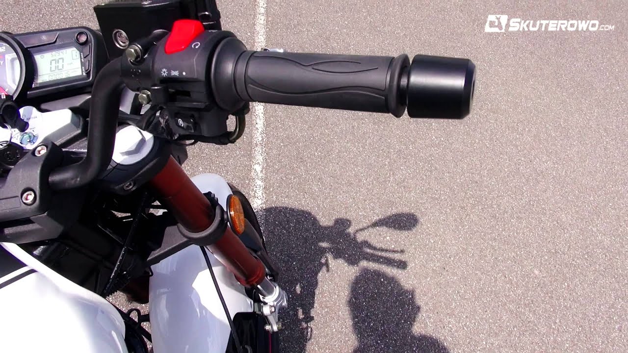 Keeway RKV 125 (na prawo jazdy B): Z bliska w Skuterowo.com
