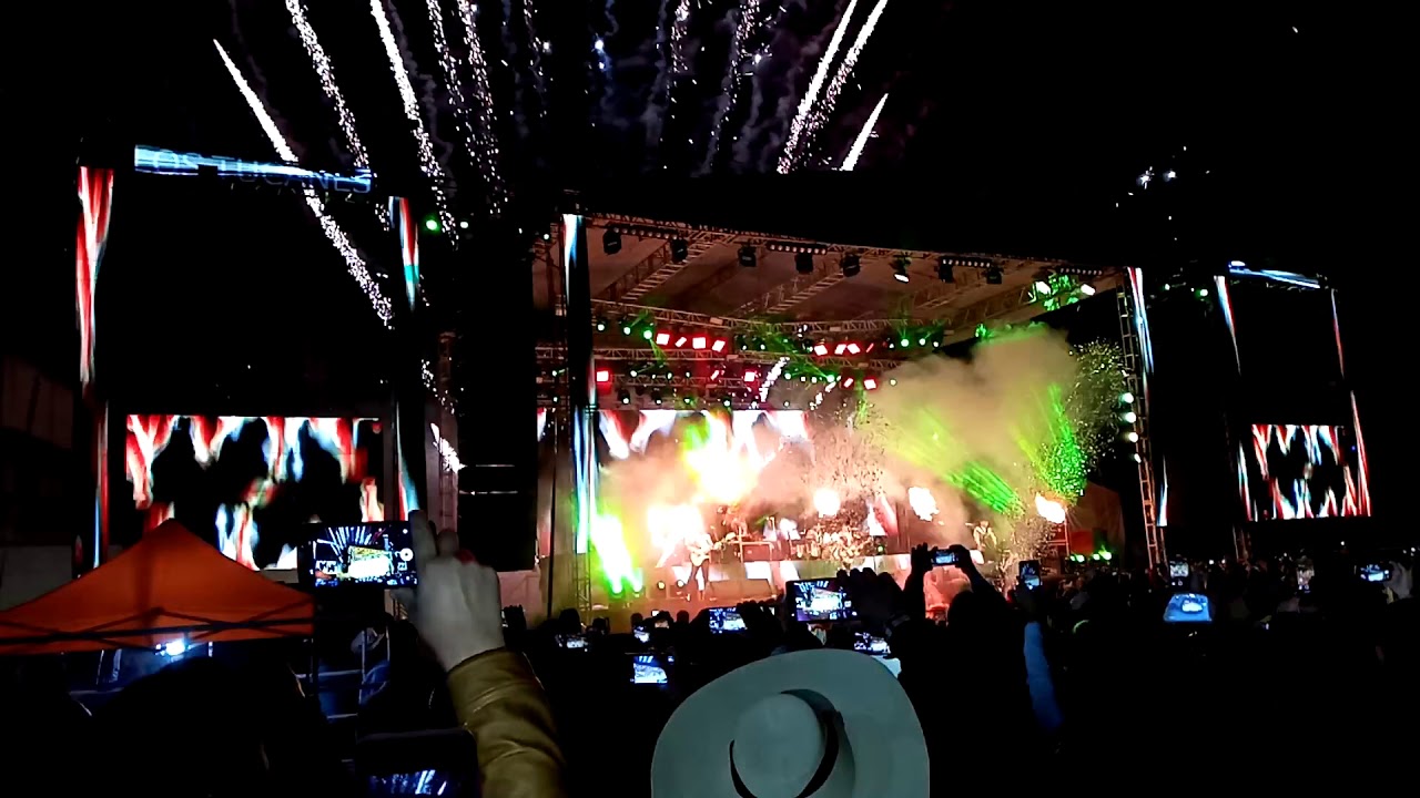 Los Tucanes de Tijuana en Santo Tomas de los Platanos