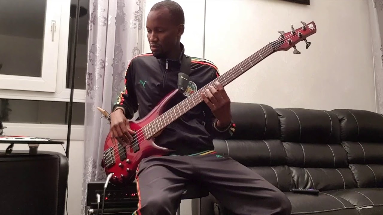 Lucky Dube - Nobody Can Stop Reggae - Bass Cover