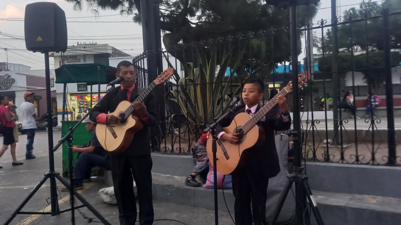 Duo los Azimos. de toda labor habra un fruto. proverbios 14:23. (502) 53824167