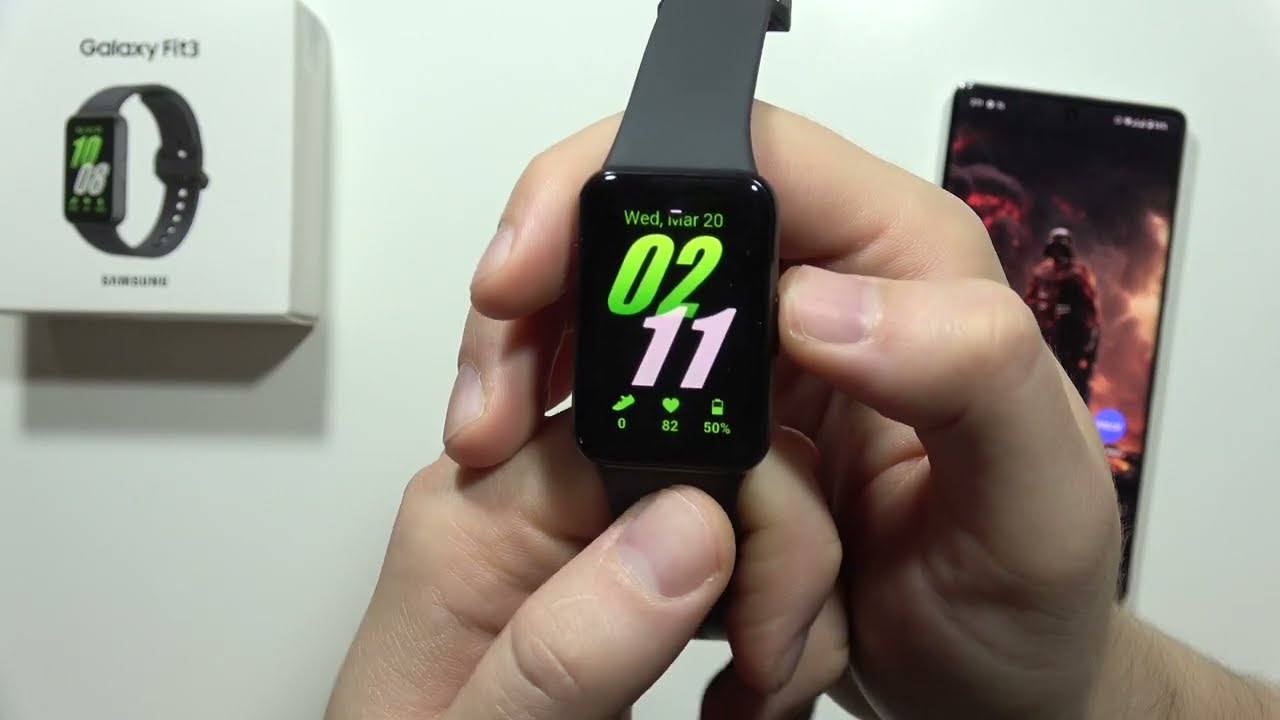 Does Samsung Galaxy Fit 3 have Always On Display?