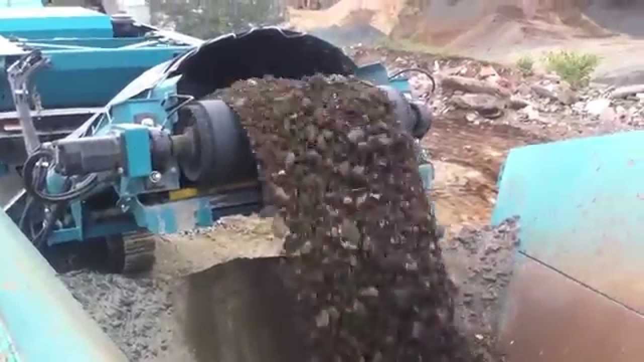 Powerscreen XH320 & Warrior 1400 in Asphalt