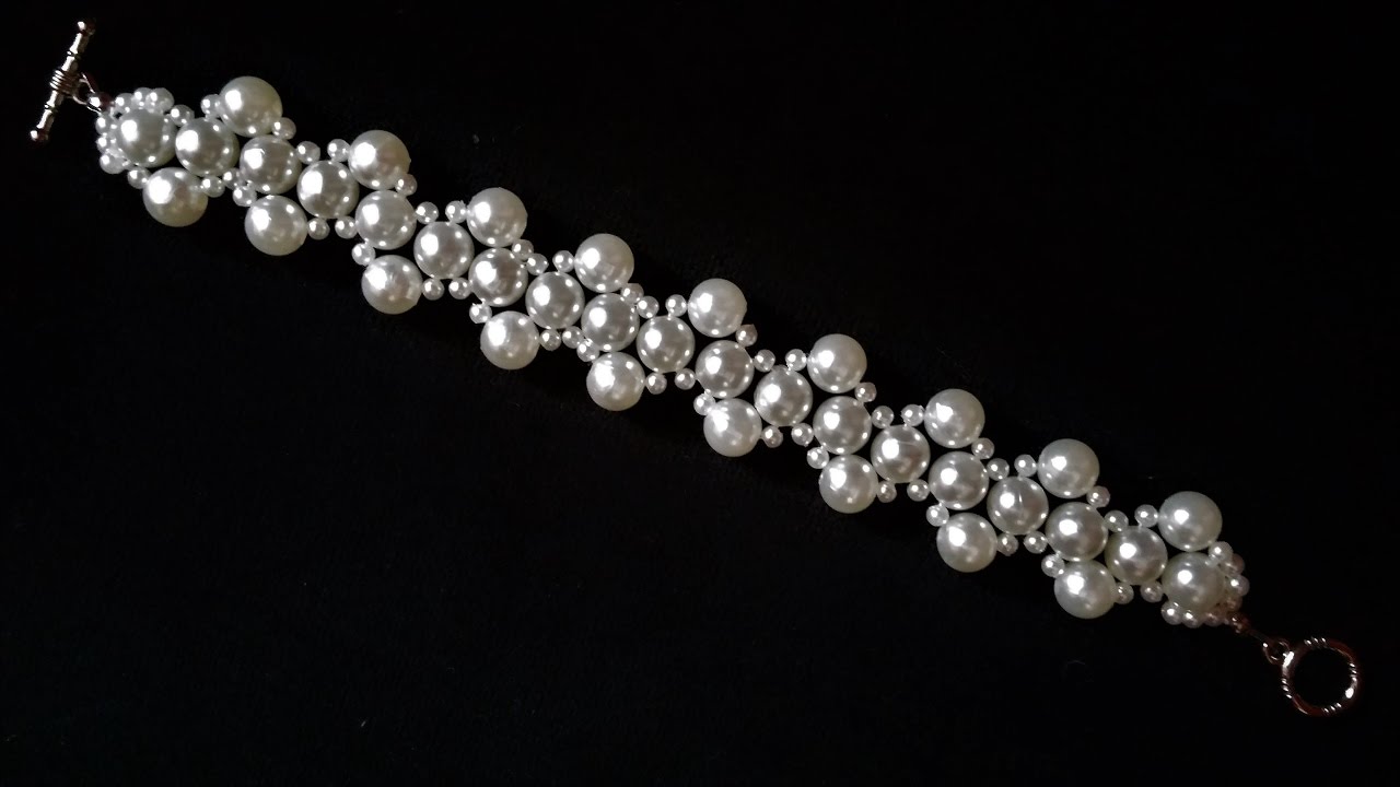 Make a DIY Bracelet with Easy Beading Pattern. Jewelry Making for Beginners