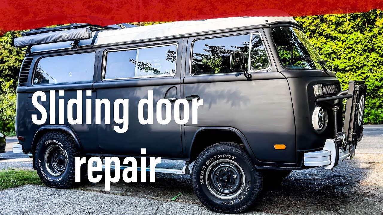 VW Baywindow  sliding door repair , removing, fixing, re-install in 5 minutes .