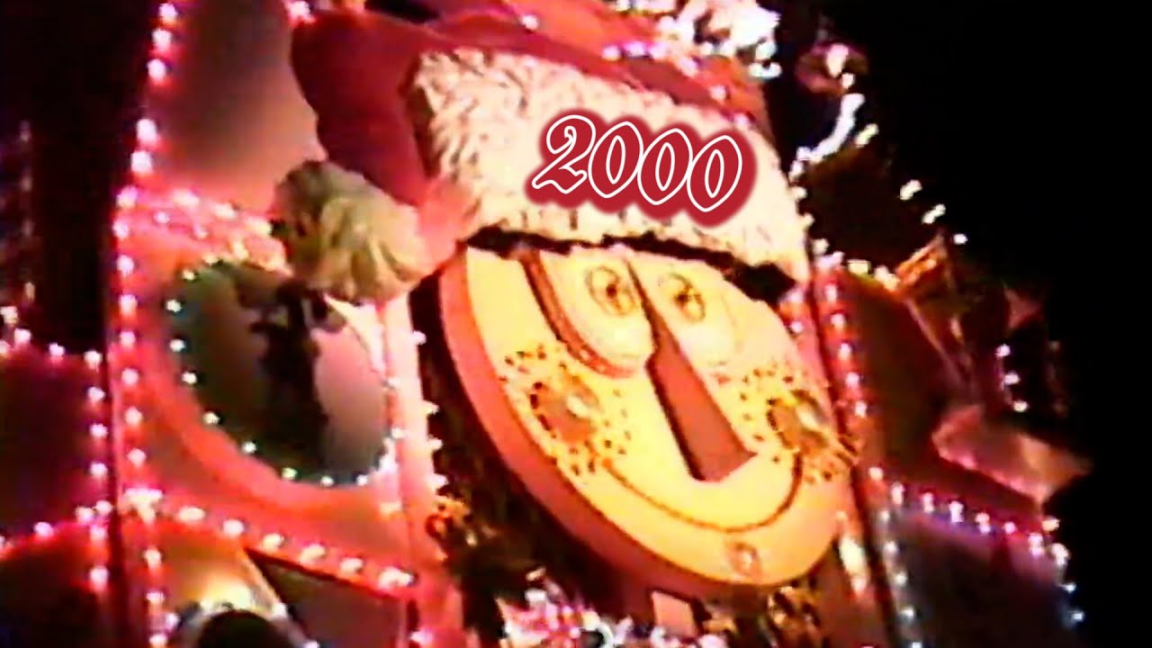 It's A Small World Holiday #1 - Disneyland (2000)