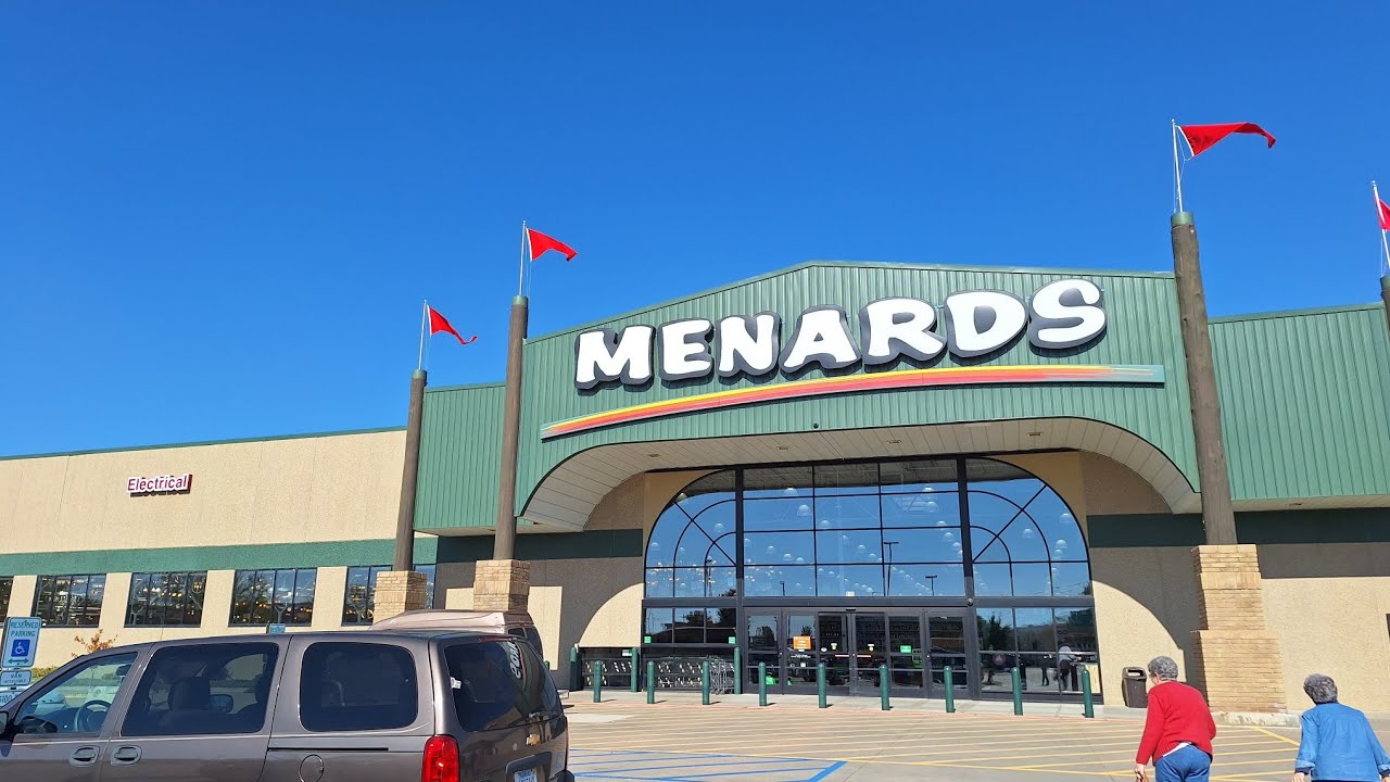 MENARDS O GAUGE TRAINS AND BULDINGS 2025 MANHATTAN, KS!