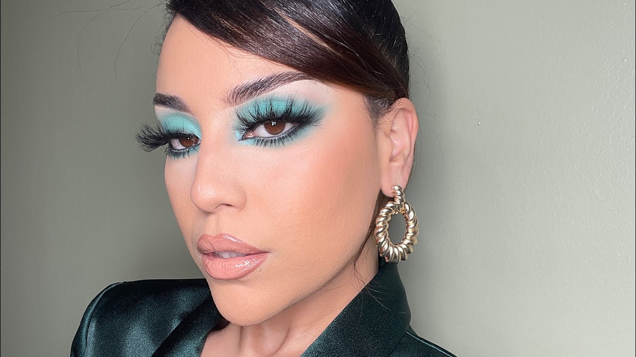 Juvias Place CULTURE Eyeshadow Palette Swacthes + Eye look!