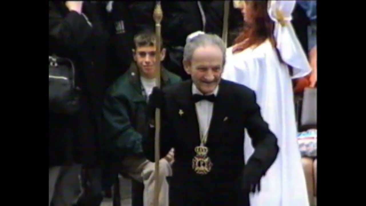 Procesión de Domingo Resurrección de 1997. Retransmisión de la  Televisión Murciana