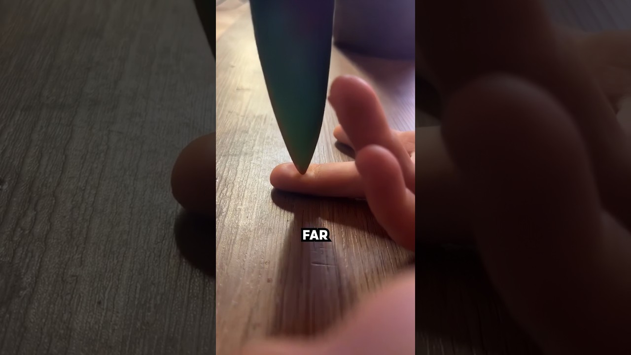 His Grip Is INSANE 🤯 (@swholeanimal)