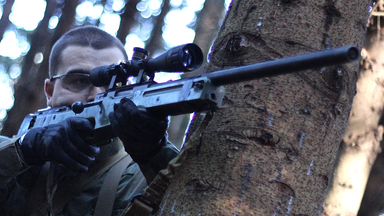 Airsoft L96 SNIPER Action ICS SG-552 Section8 Scotland