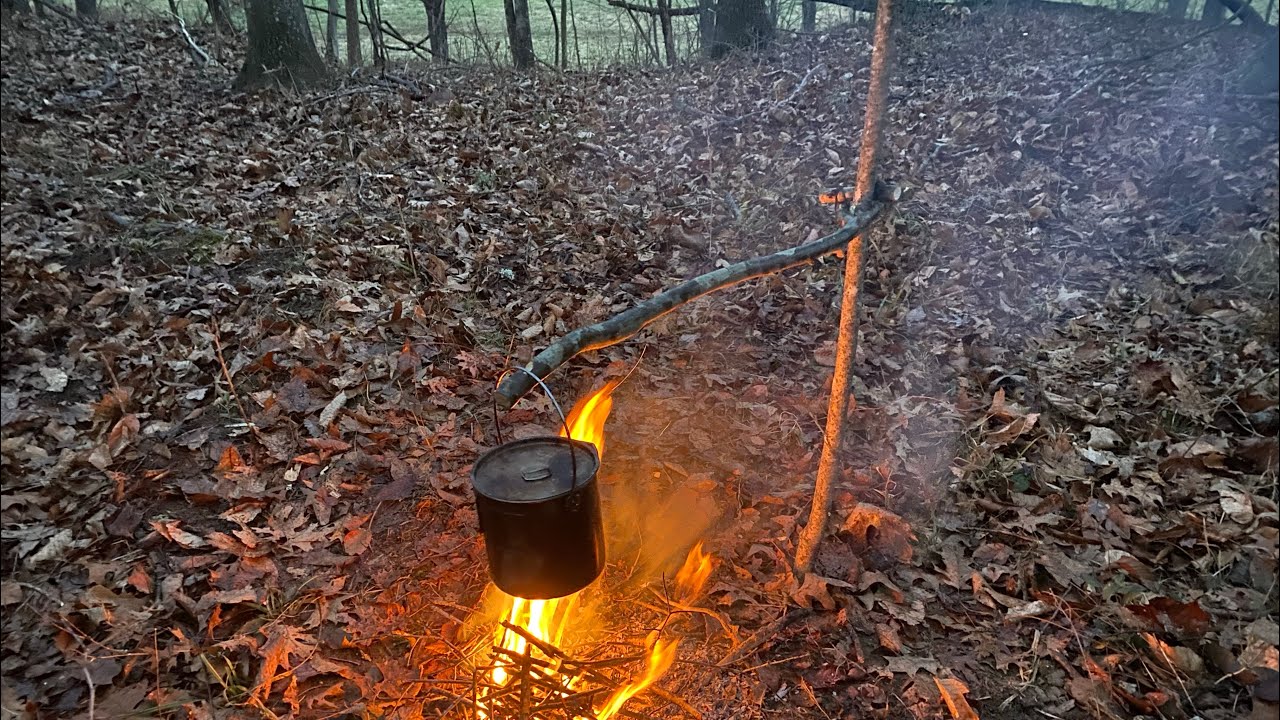 Swinging Arm Bushcraft Pot Hanger
