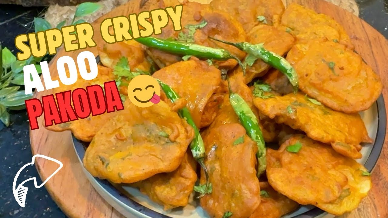 Super Crispy Aloo Pakoda Recipe 😋 | 1 Secret Trick | Street Style Pakoda 