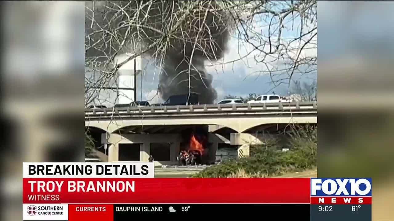 Witnesses say chase led to fiery crash on I-10 in Baldwin County