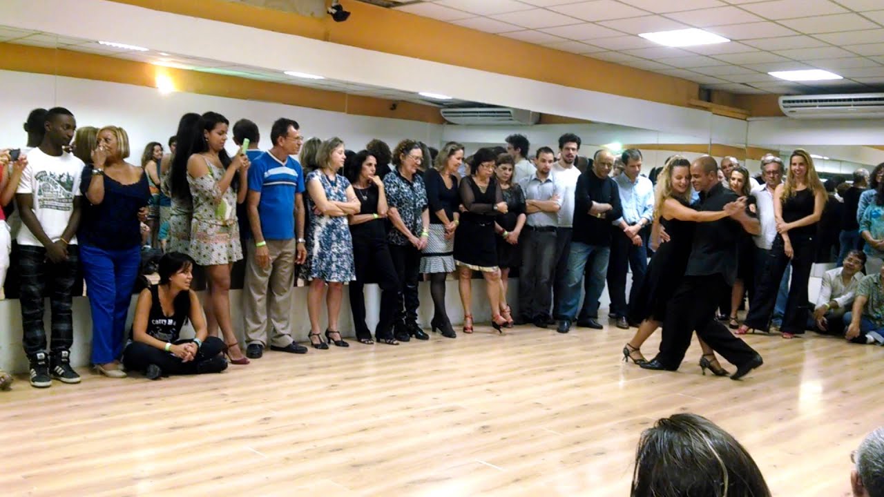 Paulo Soares e Bianca Gonzales