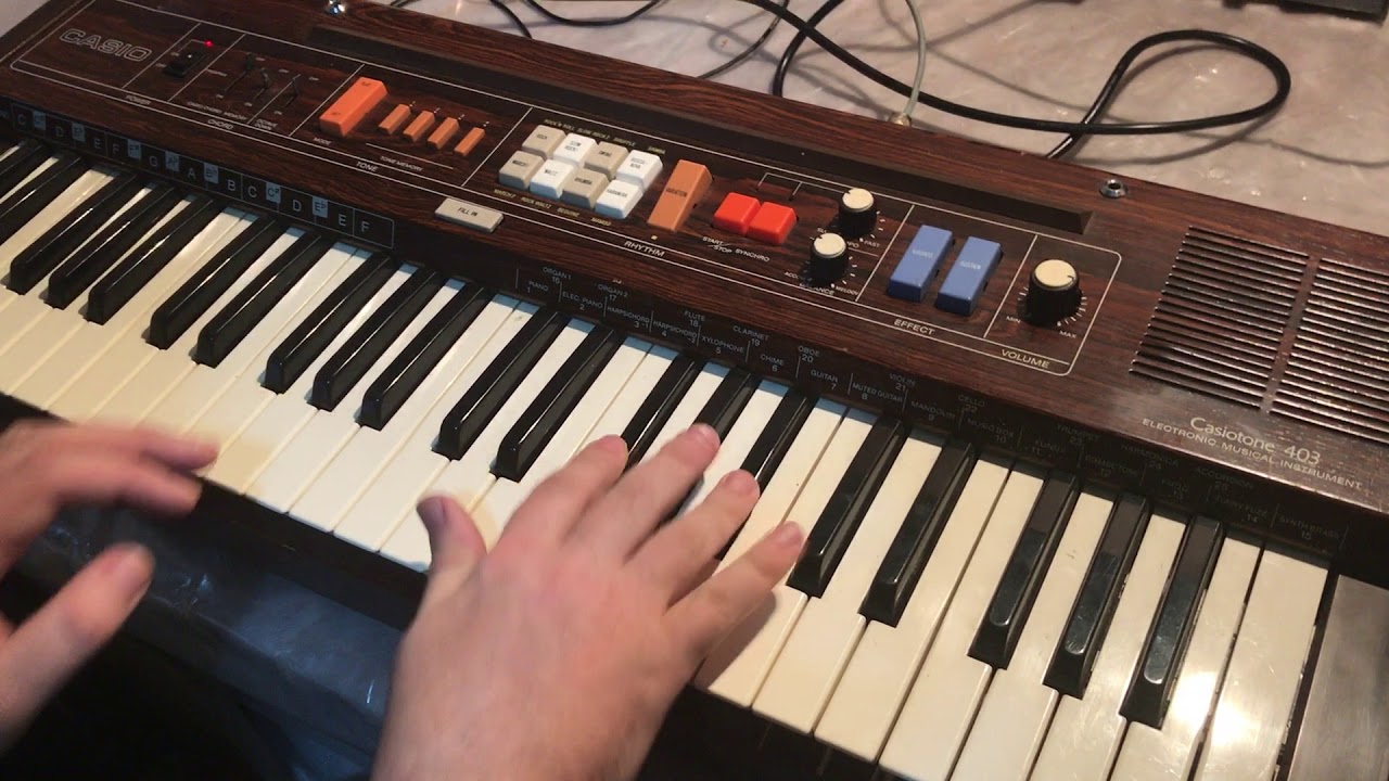 Casio Casiotone 403