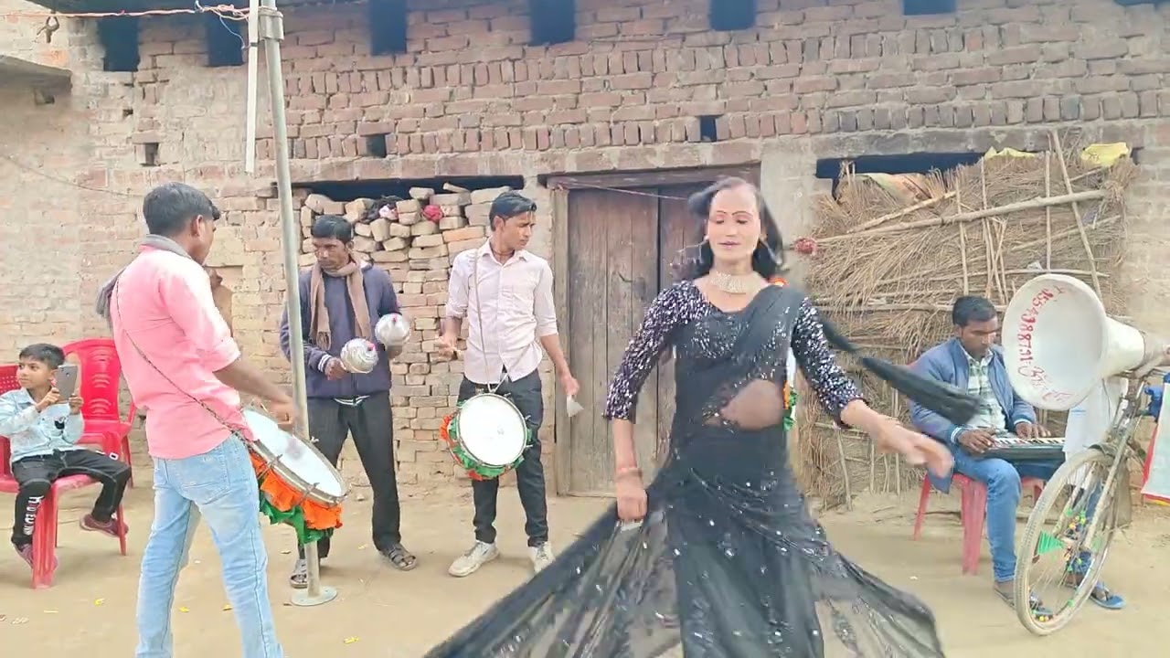बैंड बाजा गोलीमास्टर। 99561792 61