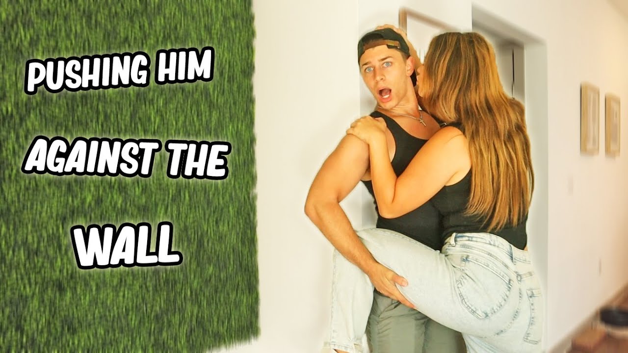 Pushing My Boyfriend Against The Wall and Kissing! (Seducing My Boyfriend)