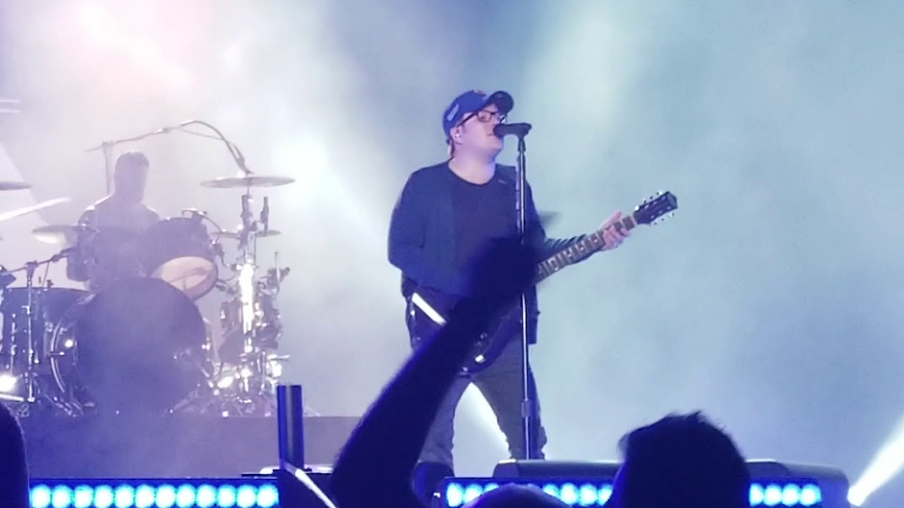 Fall Out Boy| Chicago Wrigley Intro and Disloyal Order of Water Buffalos