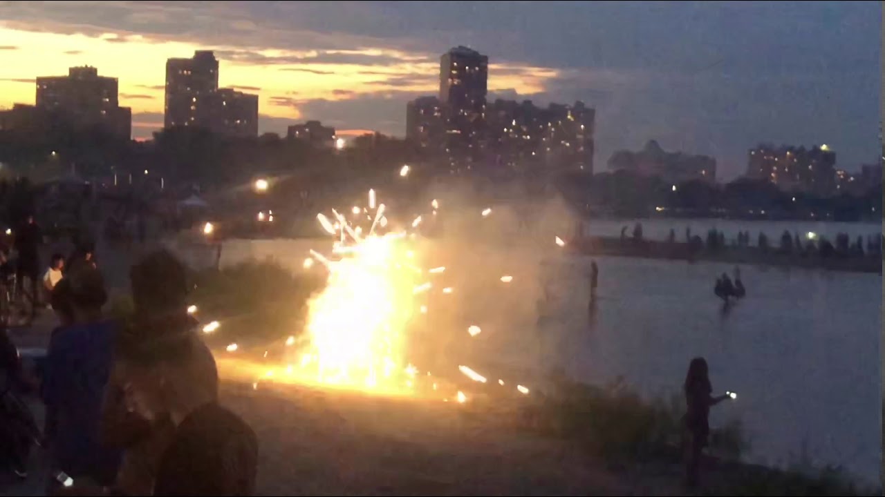 4th of July Fireworks / Chicago-Uptown / 2019 #documentary